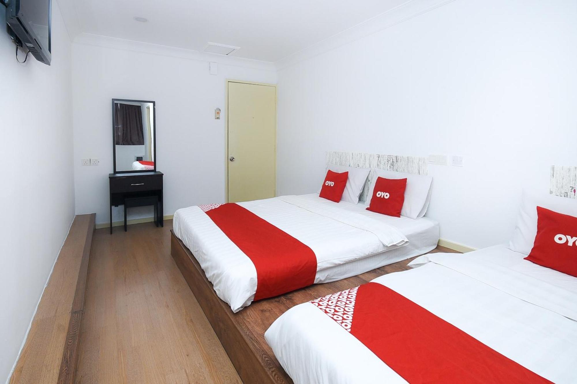 Oyo 90820 River Inn Miri Eksteriør billede