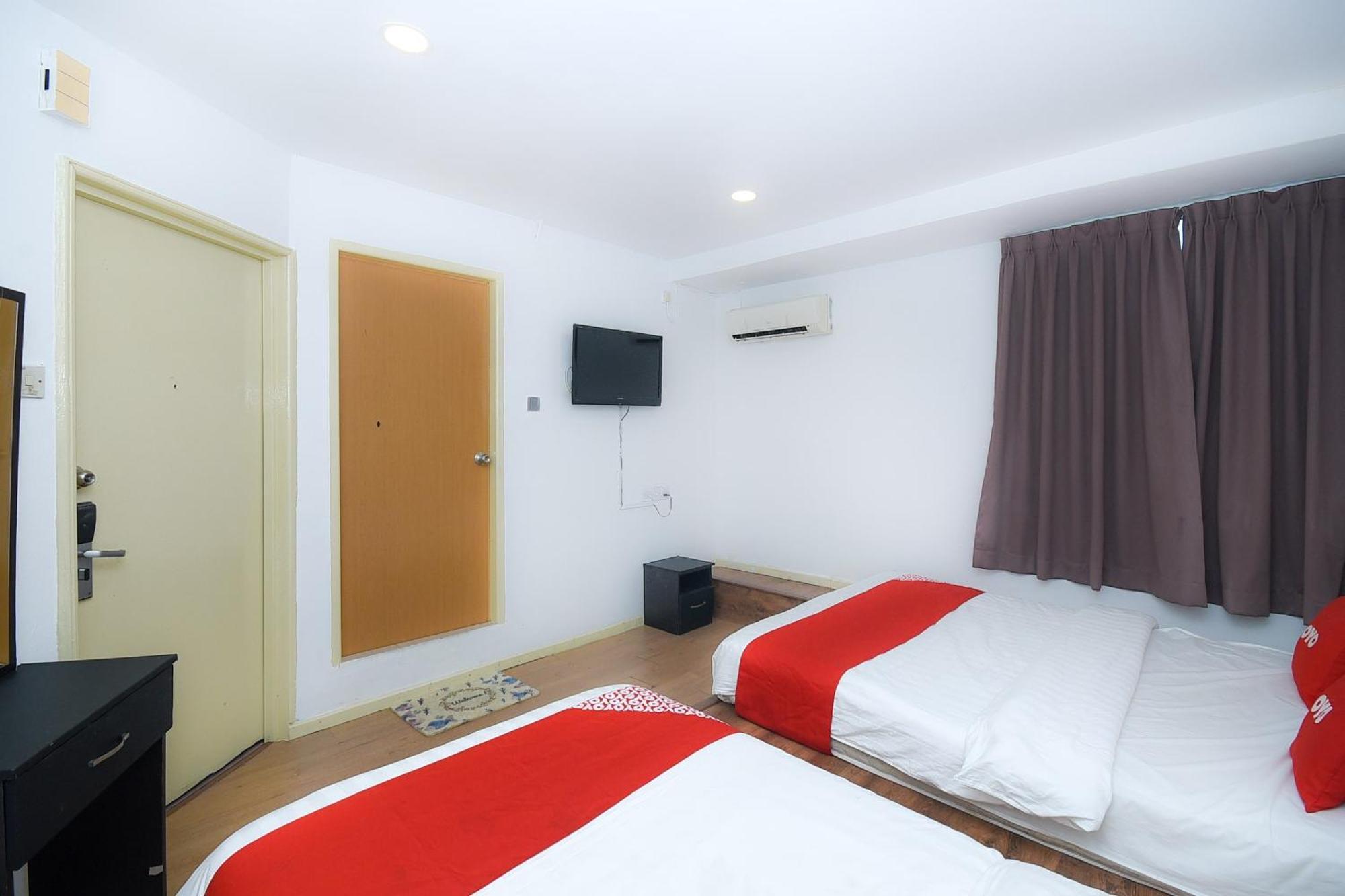 Oyo 90820 River Inn Miri Eksteriør billede