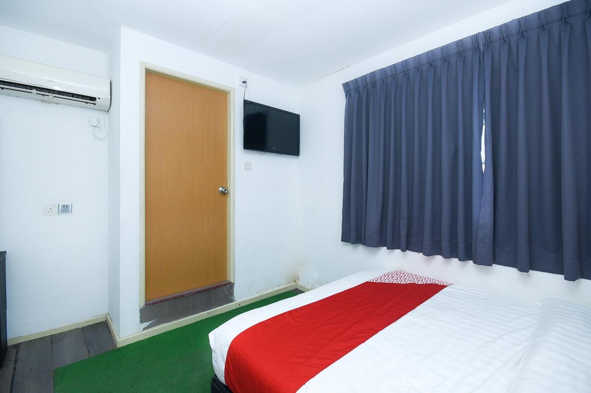 Oyo 90820 River Inn Miri Eksteriør billede